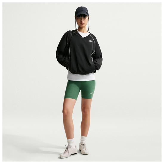 Nike Γυναικείο σορτς-κολάν Sportswear Classics High-Waisted 8'' Shorts